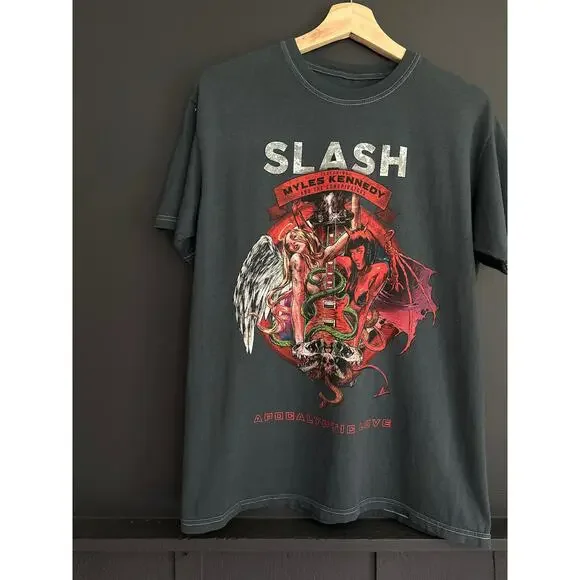 SLASH Guns N Roses Graphic Band Tee Gray NEW Size Small - Picture 2 of 6